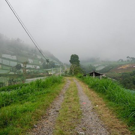 Reddoorz Near Candi Cetho Karanganyar Karanganyar  Eksteriør bilde